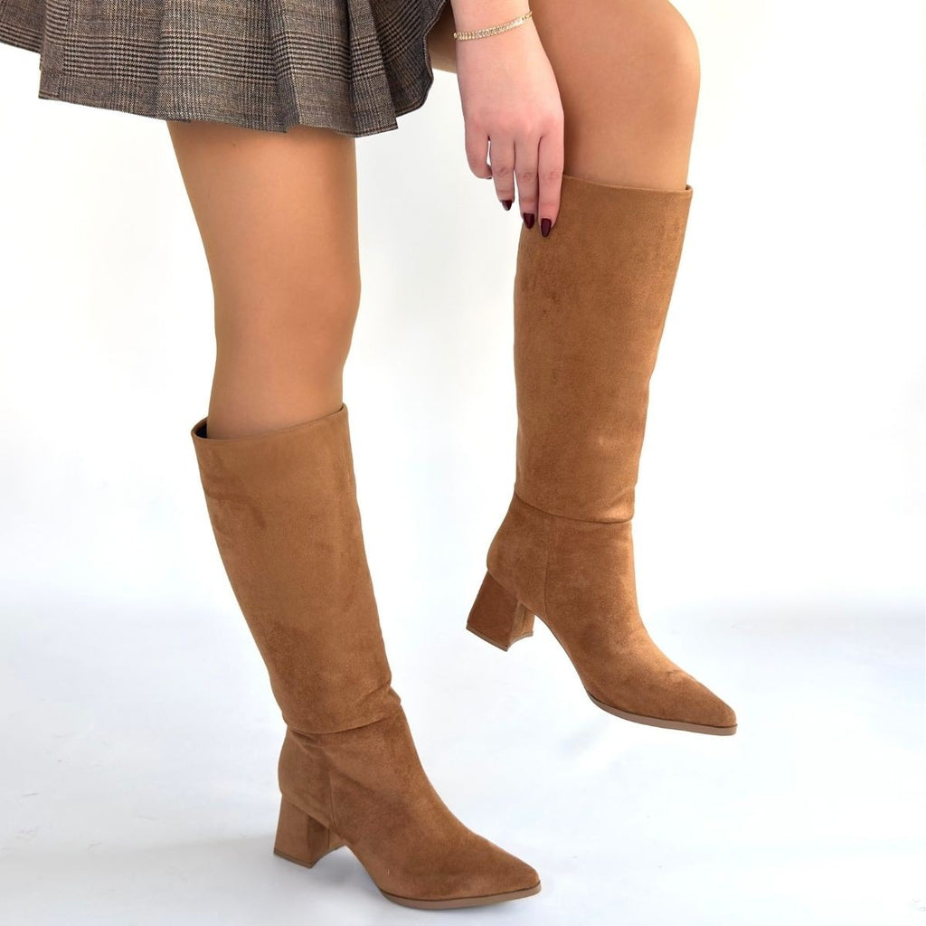 Roksa Premium Sivri Burun Topuklu Taba Süet Çizme