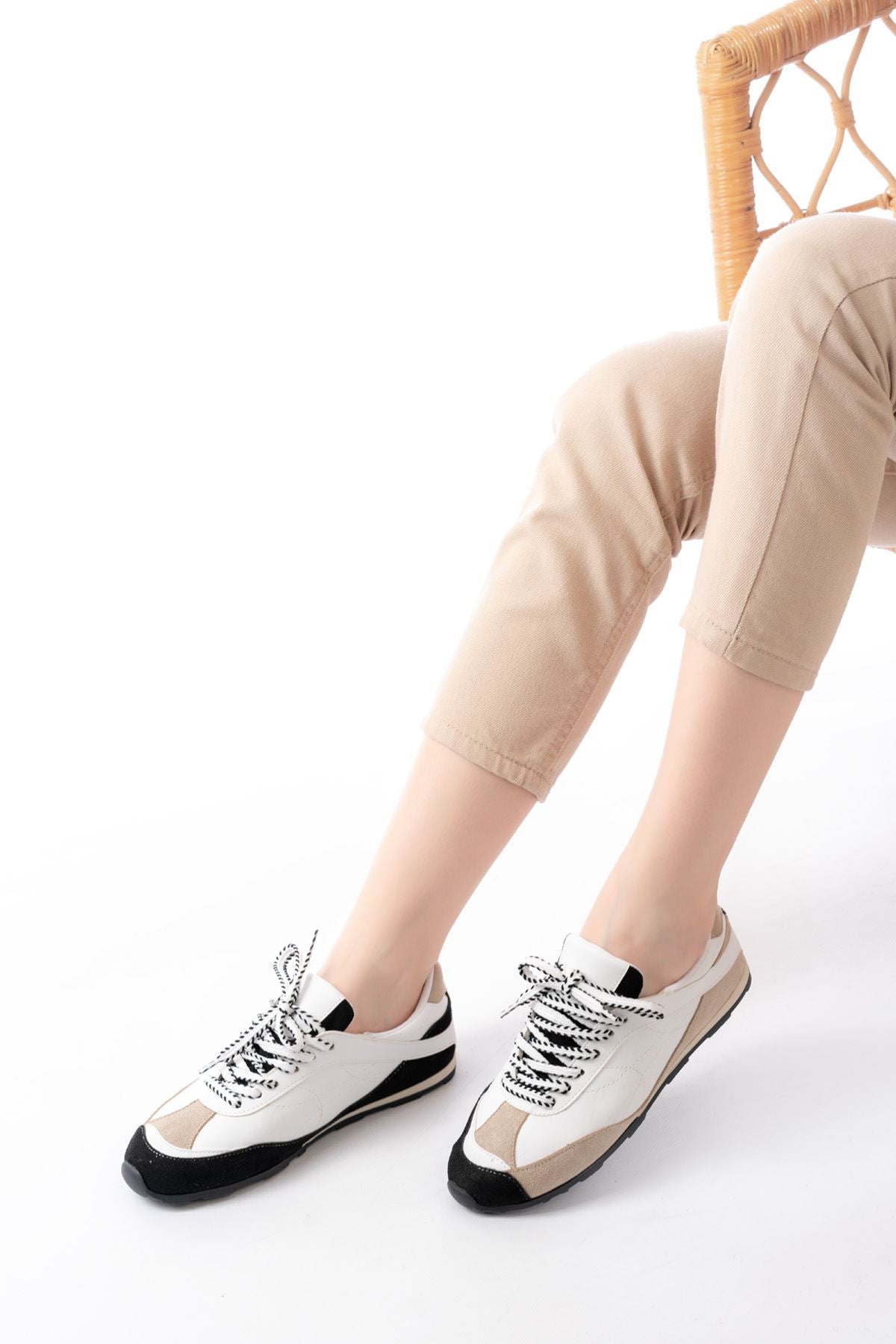 ZRİNRS-02 Premium Beyaz Garni İnce Taban Kadın Sneaker