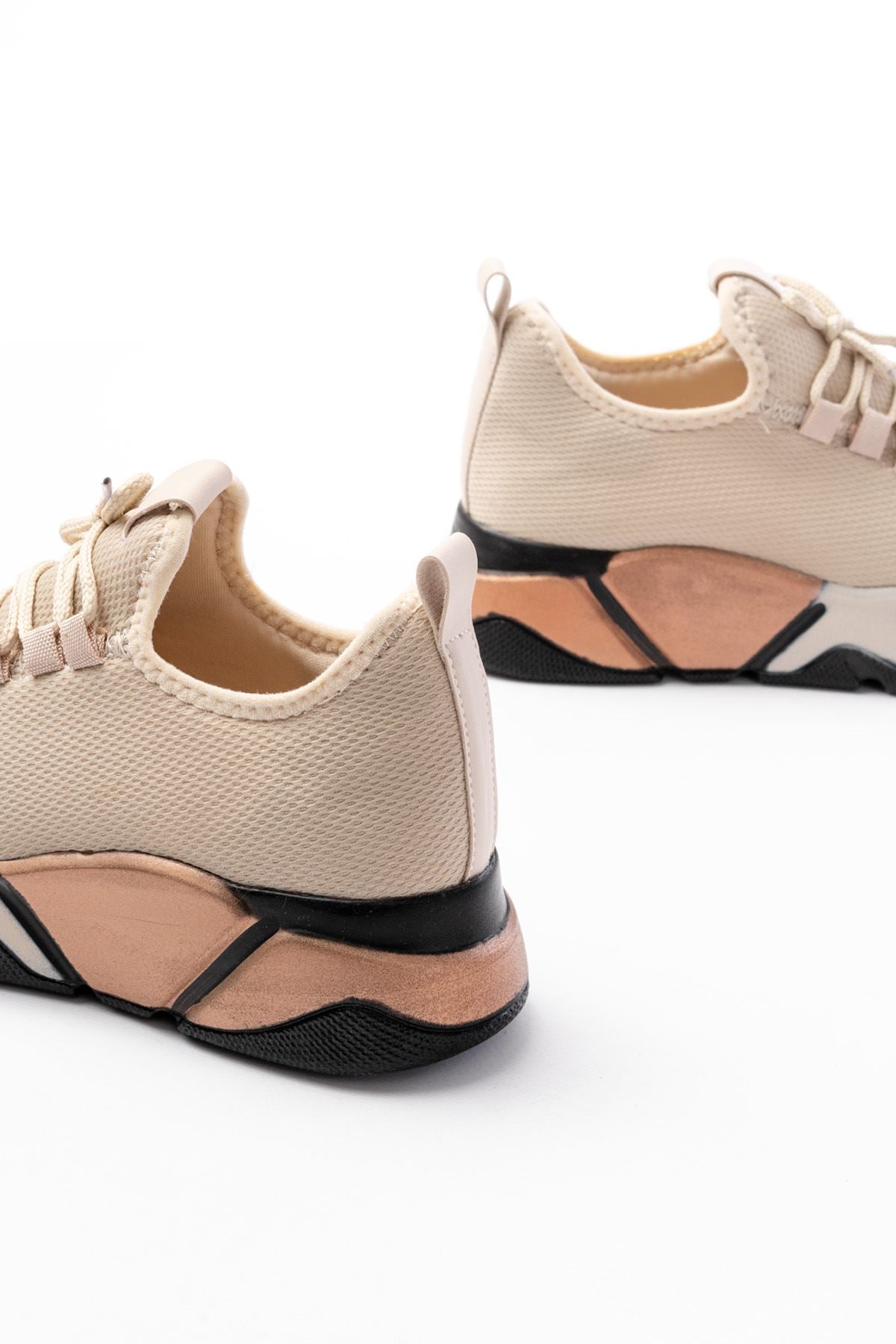 ZRİNS-400 Premium Bej Bağcıklı Triko Renkli Taban Kadın Sneaker