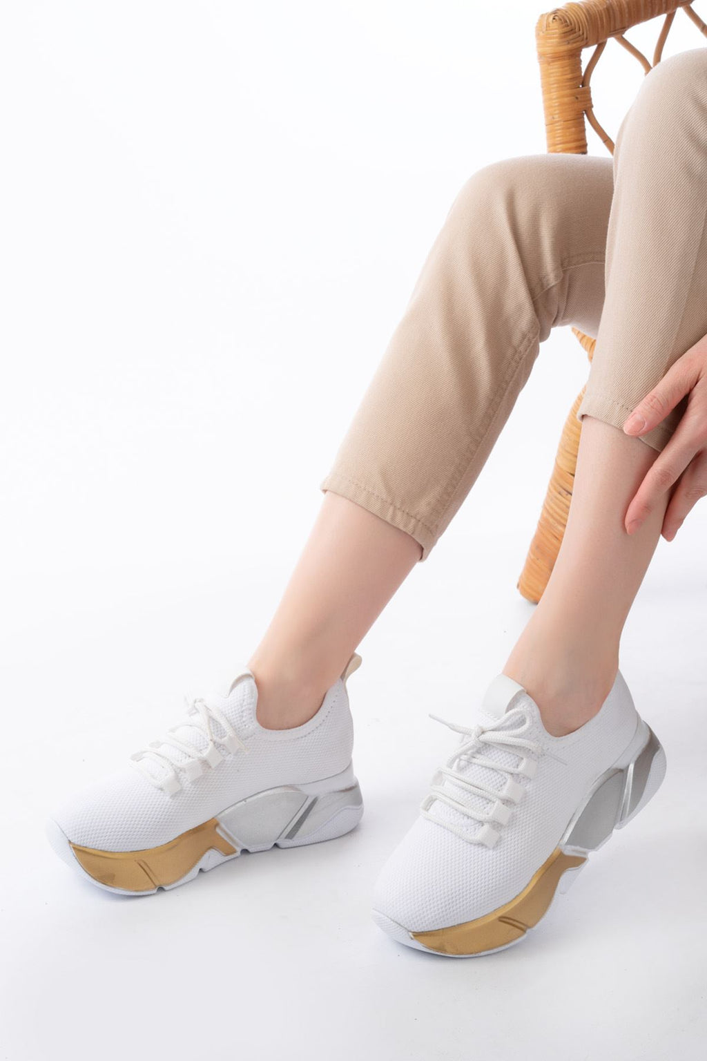 ZRİNS-400 Premium Beyaz Bağcıklı Triko Renkli Taban Kadın Sneaker