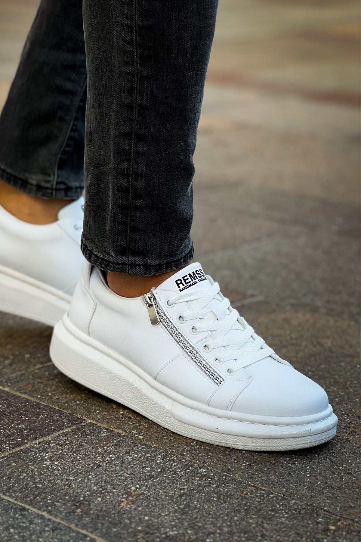 ZRC601 - Lüx Süet Fermuarlı Erkek Sneaker Beyaz