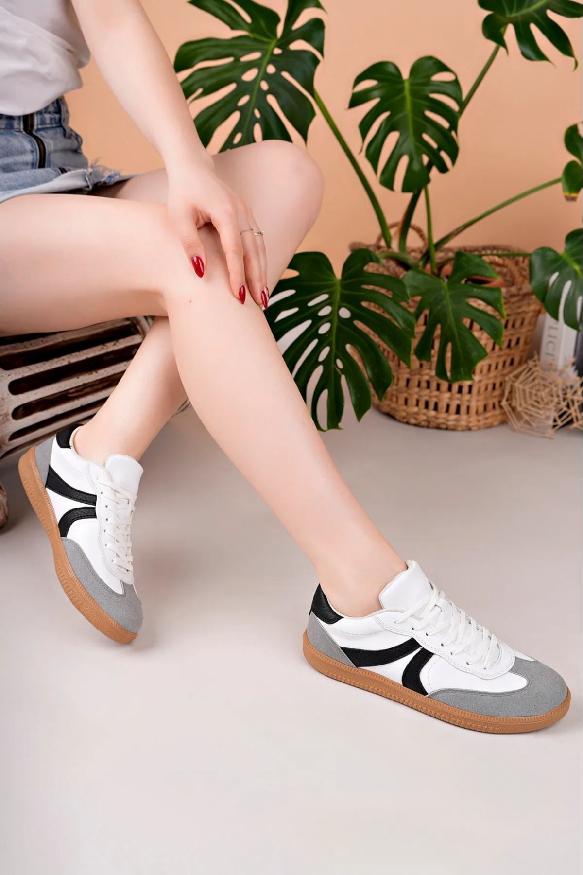 ZRC621 - Ortopedik Taban Günlük Kadın Sneaker Beyaz