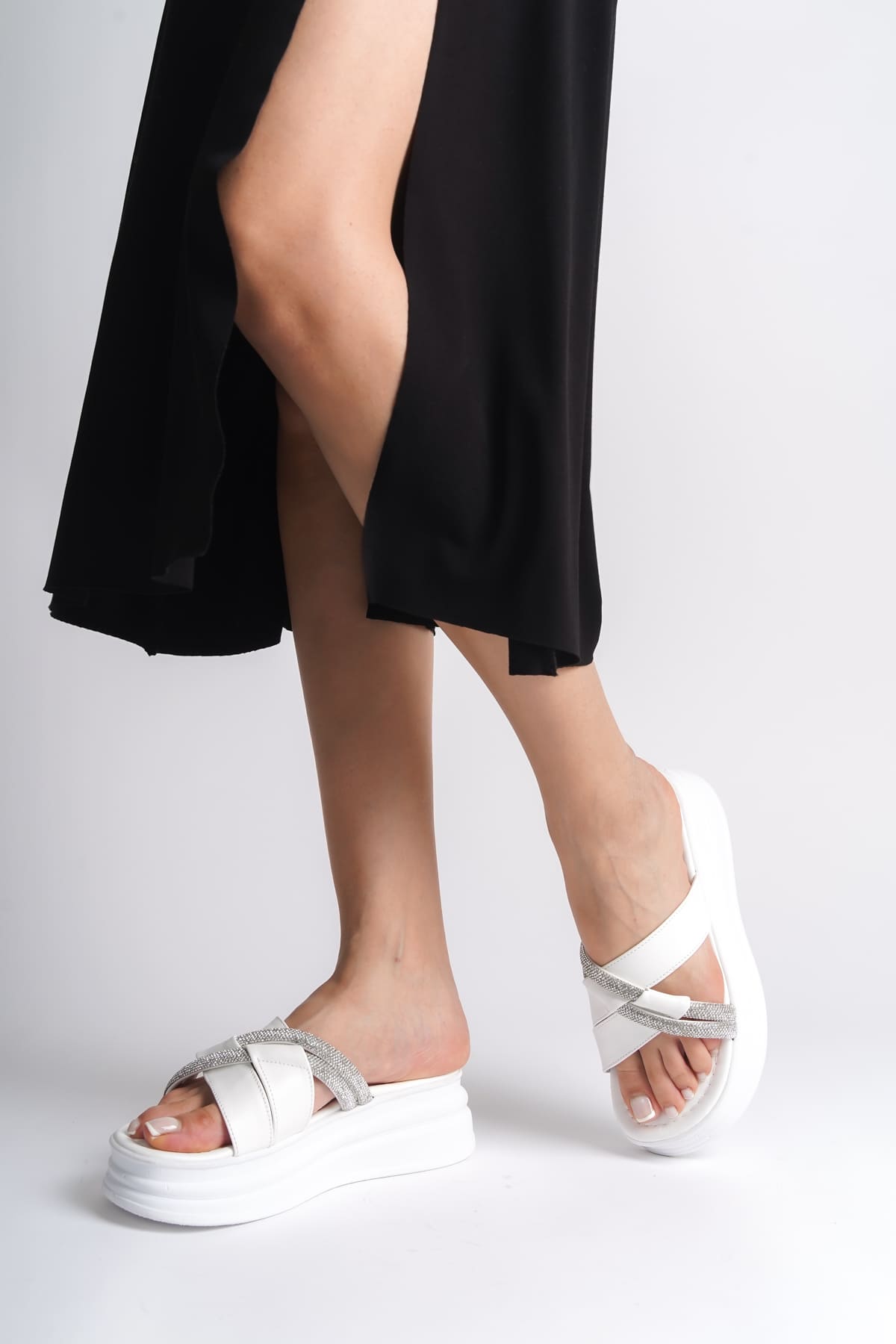 RUBIANA Stone Cross Striped Thick and Orthopedic Sole Women's White Slippers