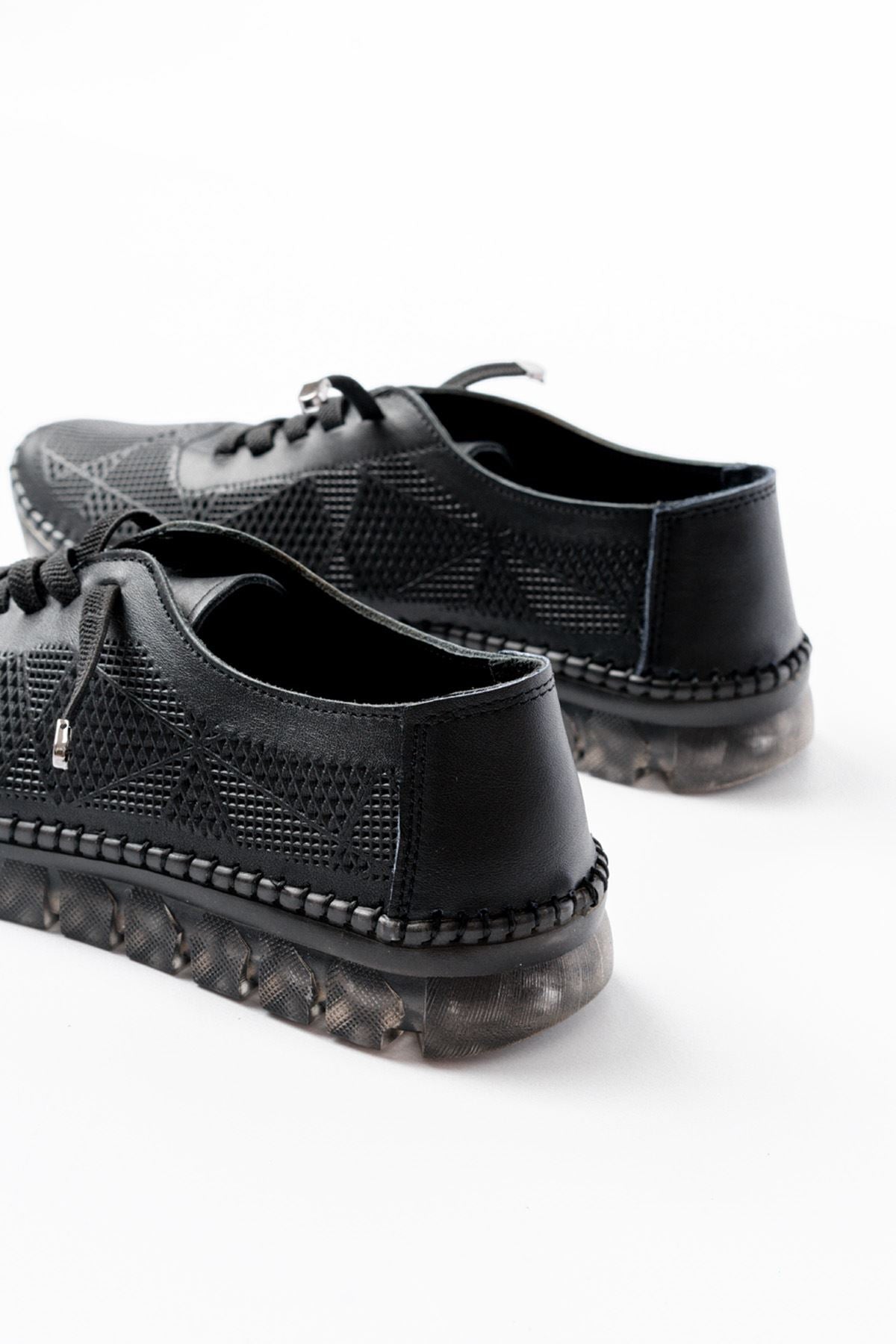 ZRİN-365 Siyah Desenli Hakiki Deri Tam Ortopedik Comfort Spor Babet
