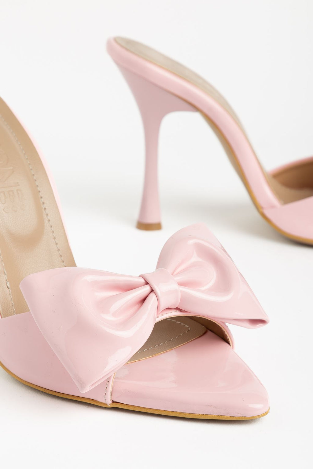 ZRİN-49 Exclusive Pembe Rugan Fiyonk Detaylı 11 Cm Topuklu Kadın Terlik