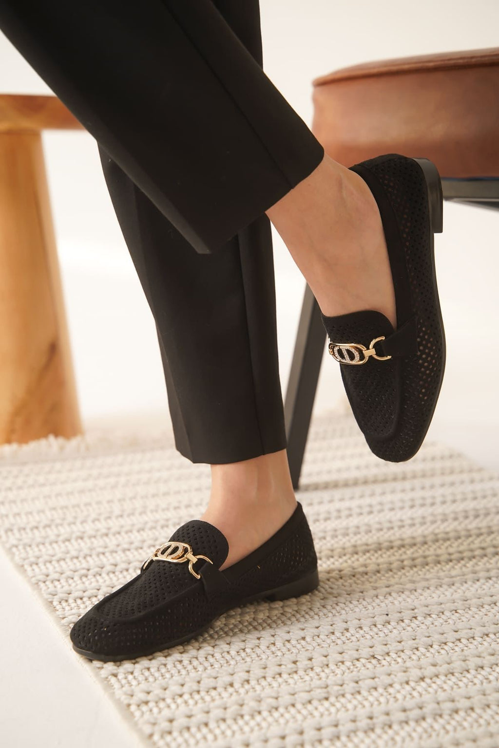 Sally Premium Kadın Siyah Vizon Günlük Babet