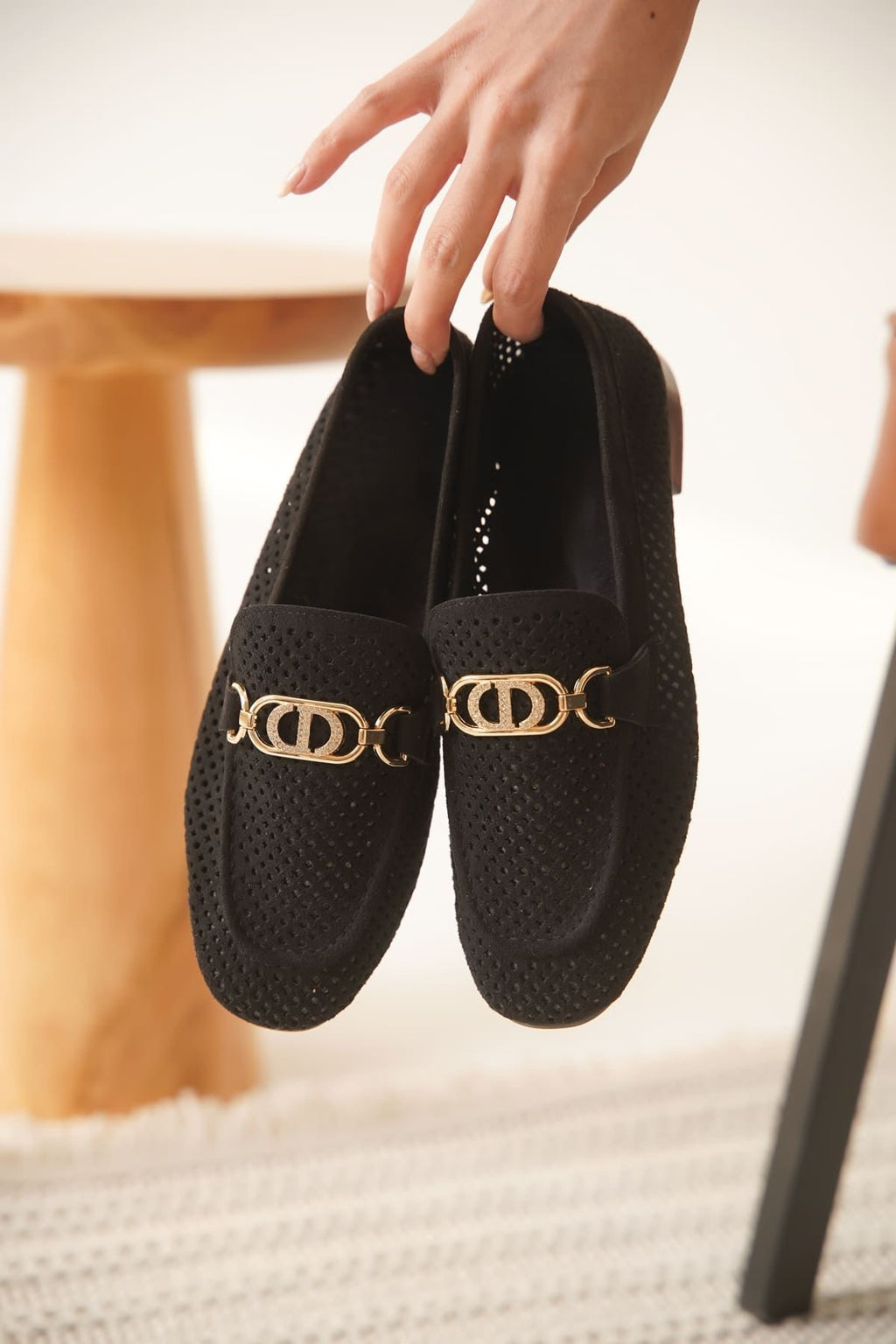 Sally Premium Kadın Siyah Vizon Günlük Babet