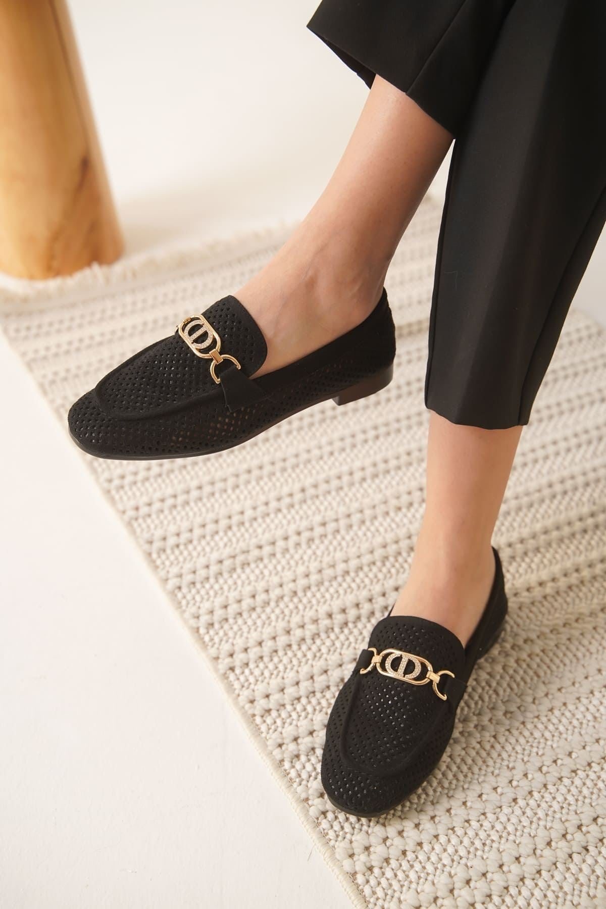 Sally Premium Kadın Siyah Vizon Günlük Babet