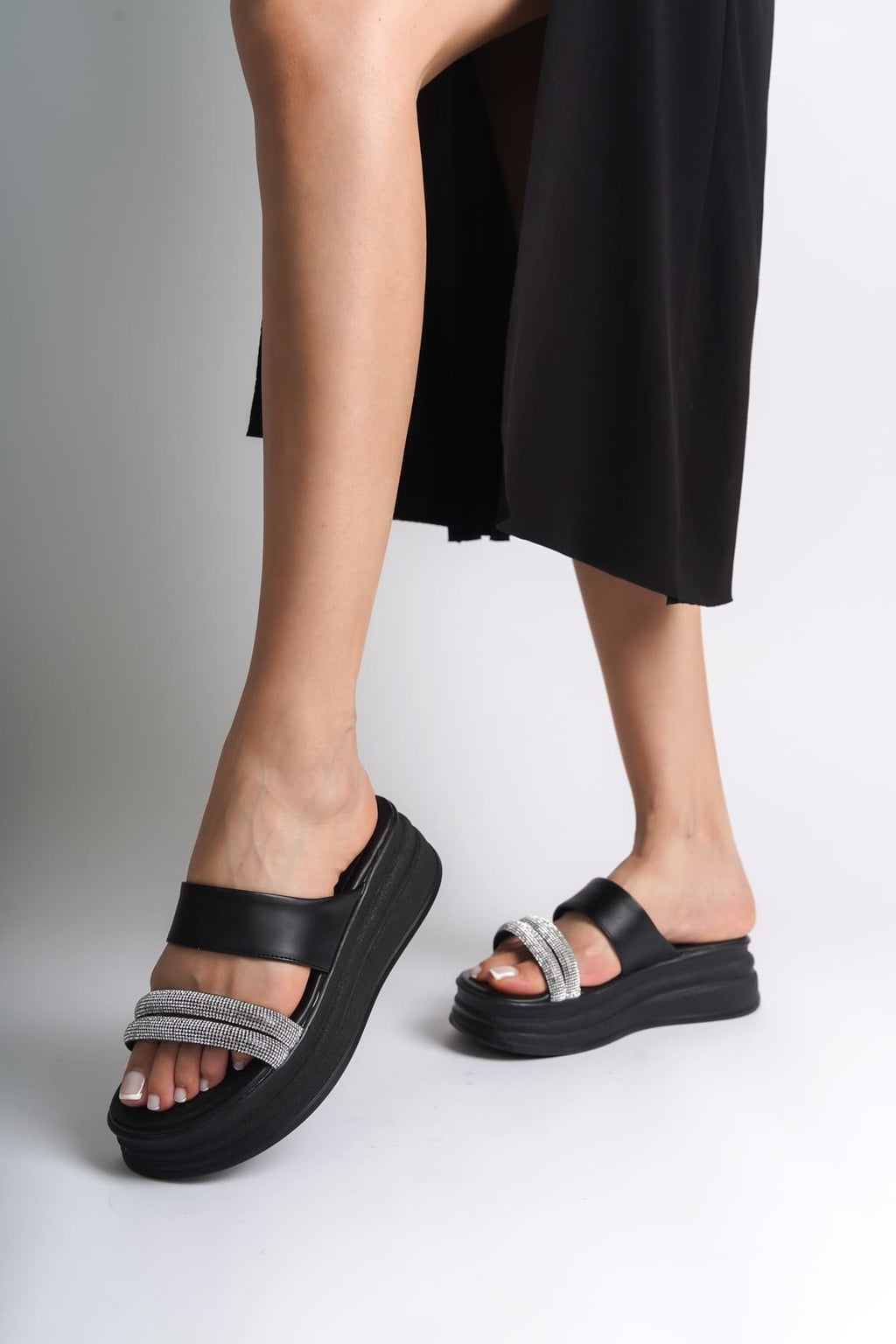 SARLENE Thick Heeled Stoned Striped Orthopedic Women's Black Slippers