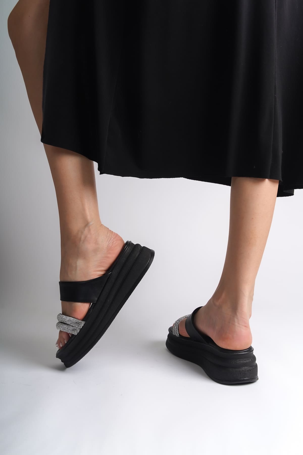 SARLENE Thick Heeled Stoned Striped Orthopedic Women's Black Slippers