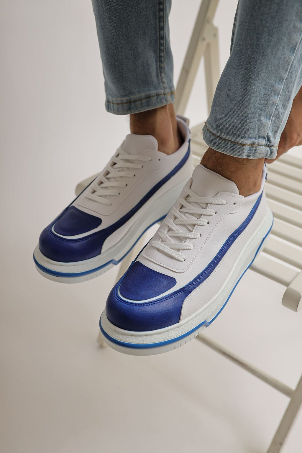ZRC241X Yüksek Kalite Ortopedik Taban Bağcıklı Erkek Sneaker Sax Beyaz