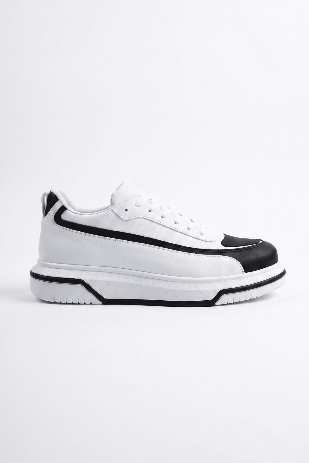 ZRC241X Yüksek Kalite Ortopedik Taban Bağcıklı Erkek Sneaker Siyah Beyaz