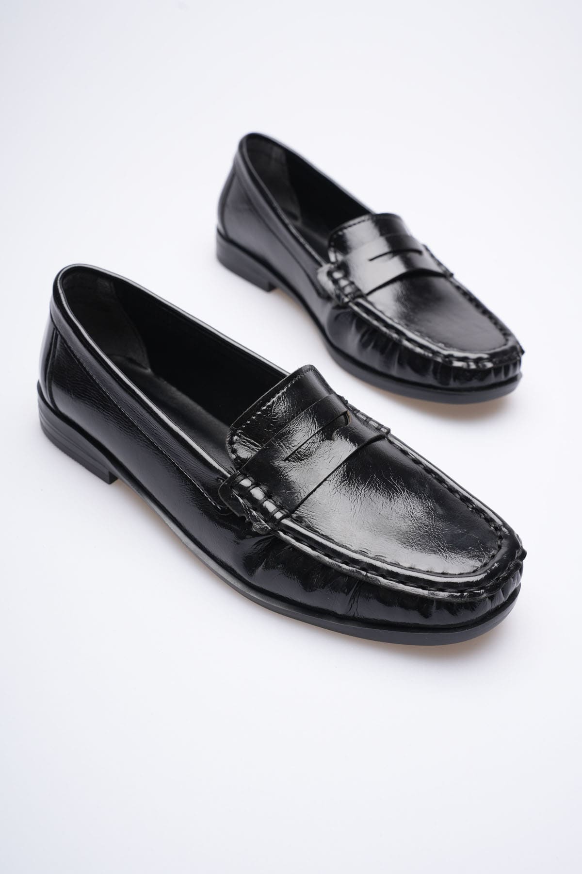 Premium Siyah Parlak Deri Görünümlü Penny Babet Loafer