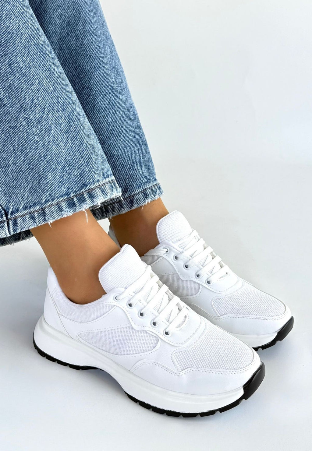 Slar Premium Beyaz Bağcıklı Triko Spor Ayakkabı