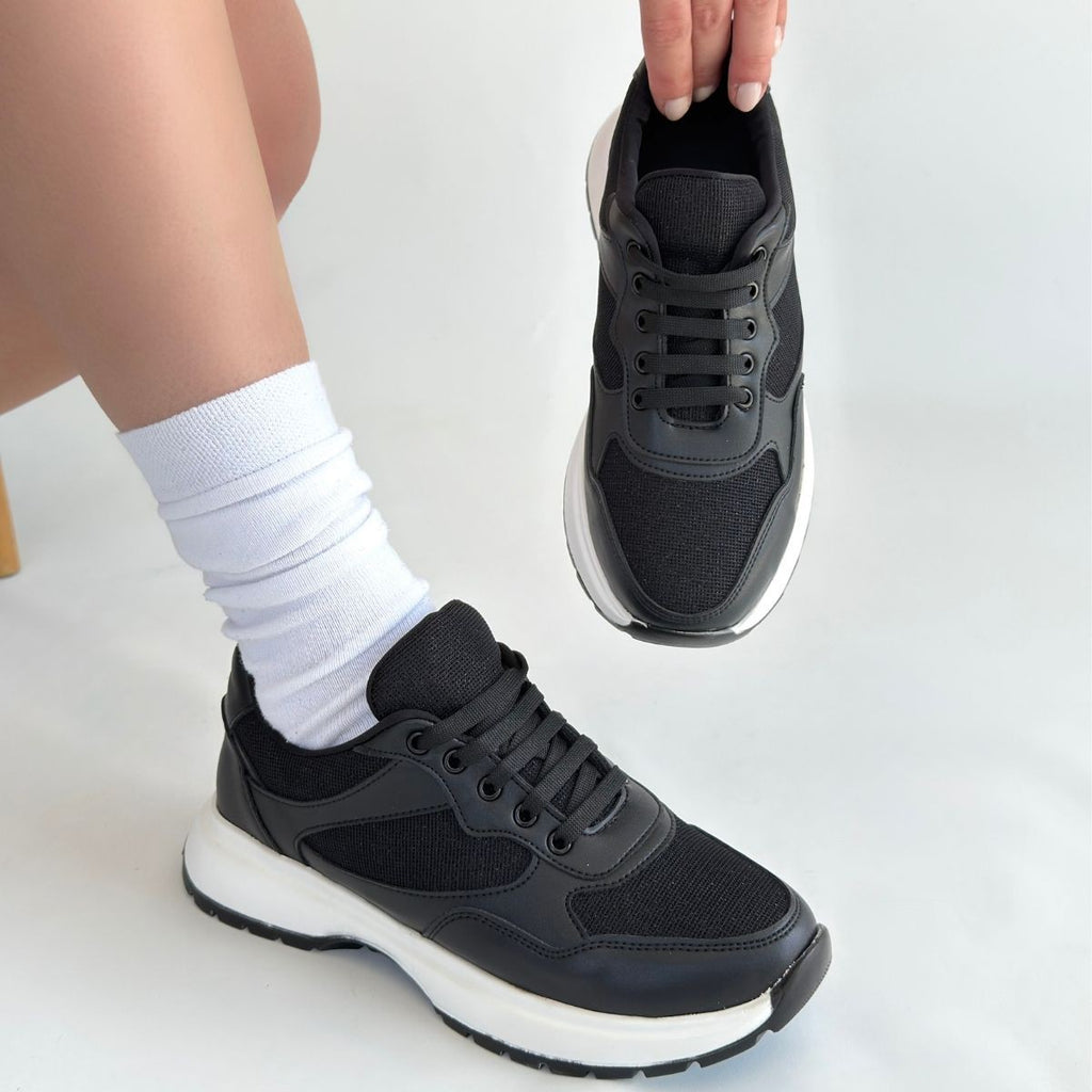 Slar Premium Siyah Bağcıklı Triko Spor Ayakkabı