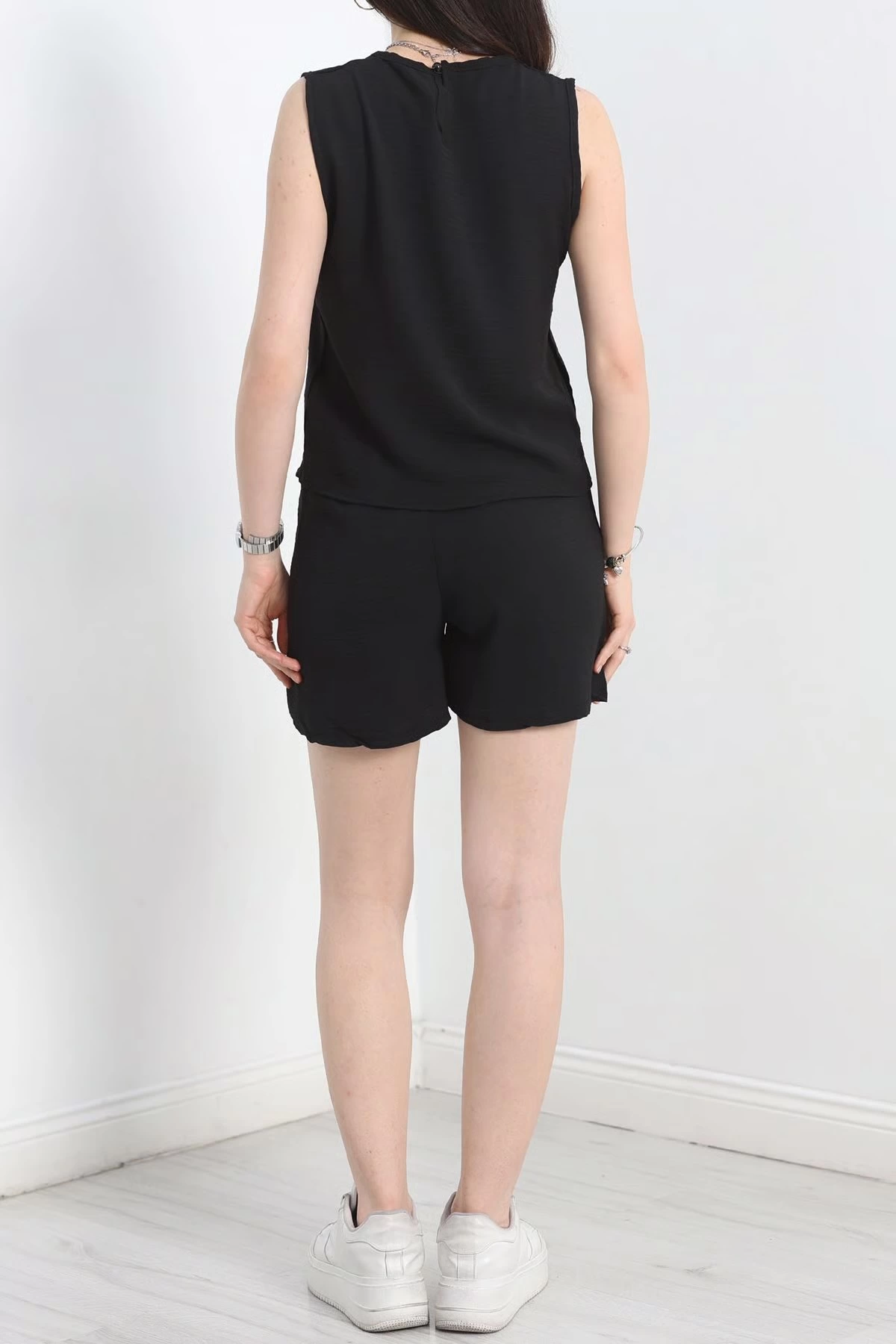 Ayrobin Suit Black with Shorts