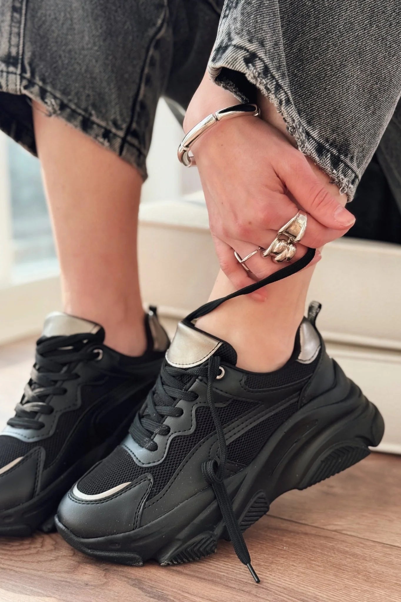 ZRİN-149 Siyah Platin Bağcıklı Fileli Günlük Premium Kadın Sneaker
