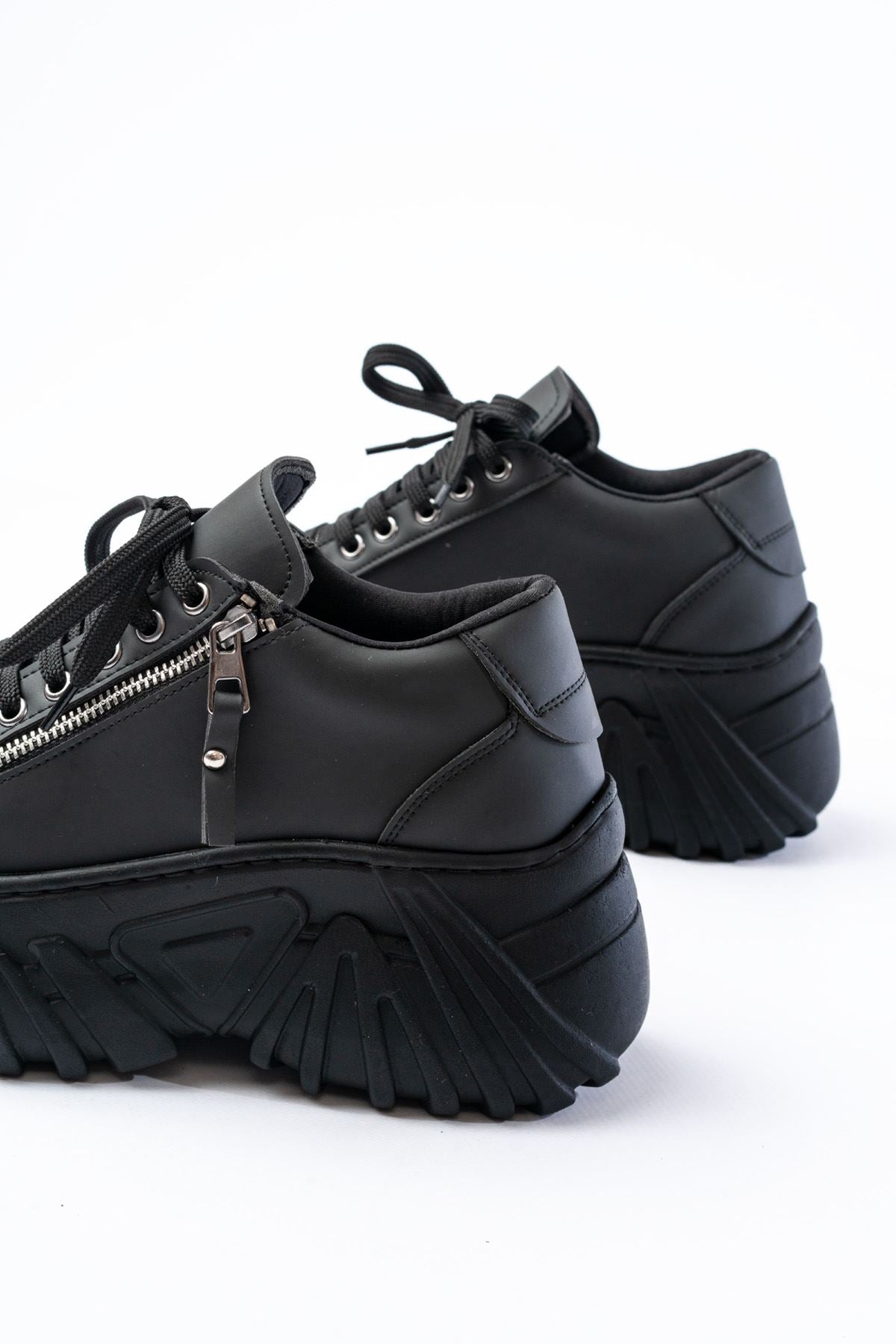 ZRİN-156 Premium Siyah Bağcıklı Fermuarlı Yüksek Taban Kadın Sneaker