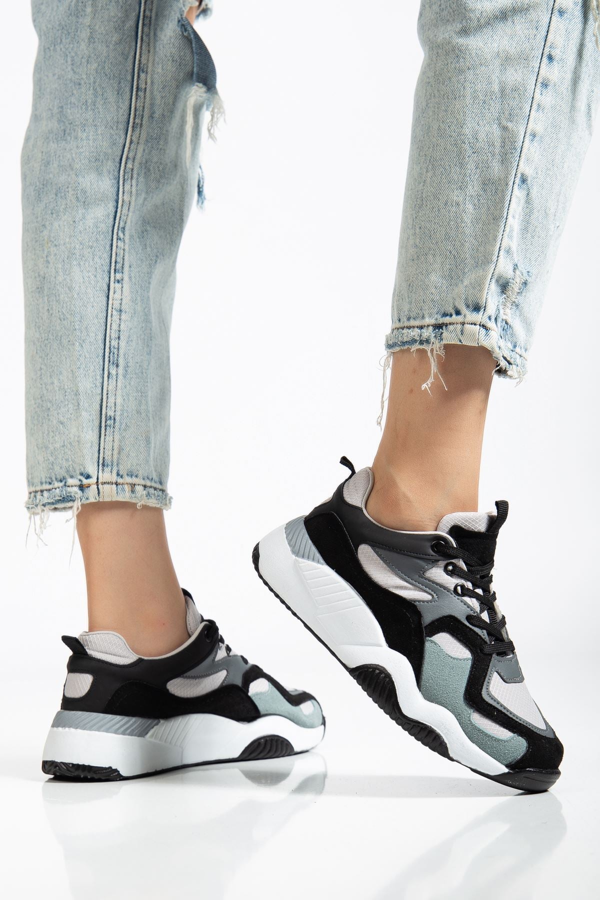 ZRİN-172-2 Premium Siyah Gri Bağcıklı Kadın Sneaker