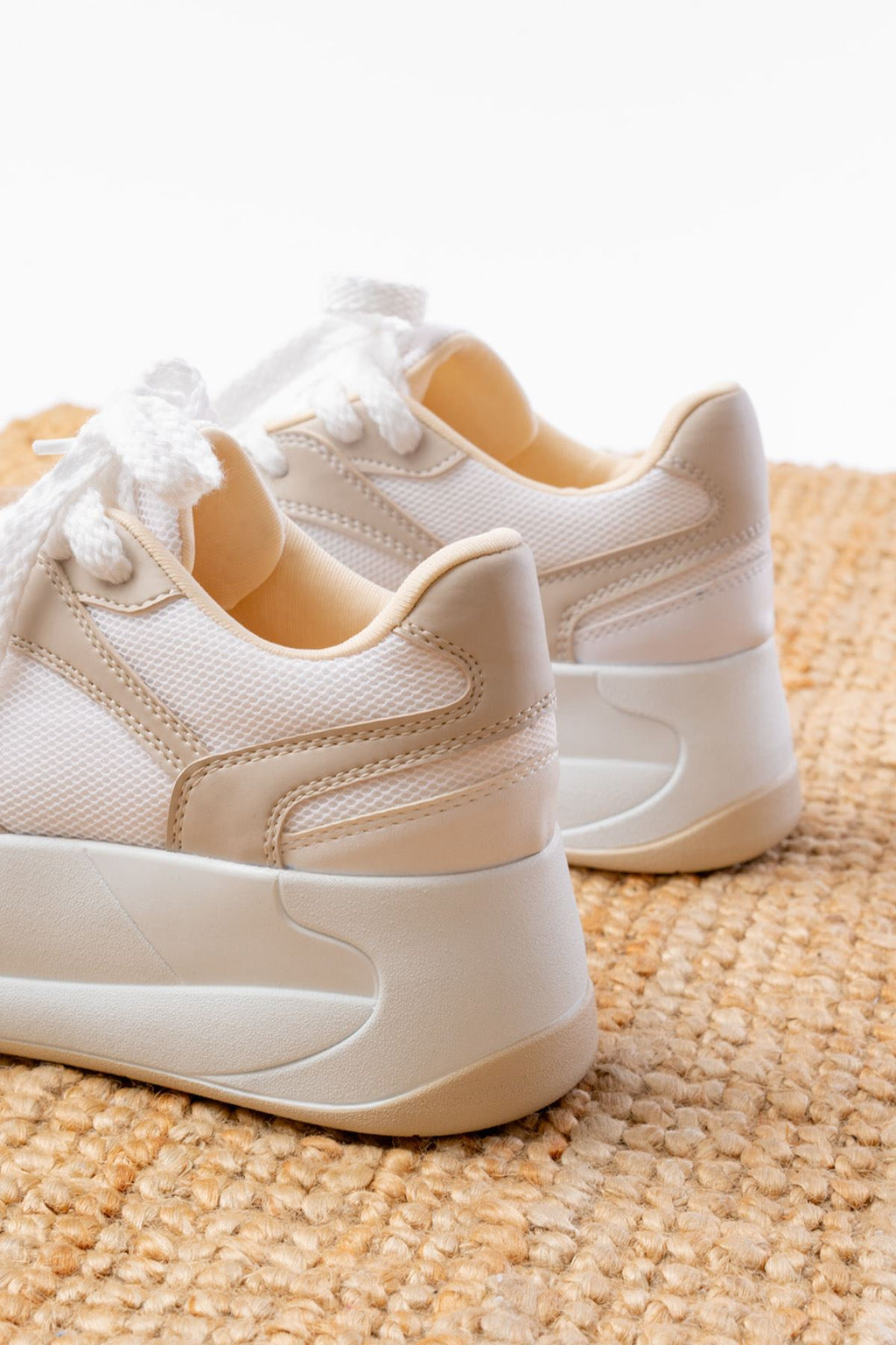 ZRİN-190 Premium Bej Bağcıklı Fileli Yüksek Taban Günlük Sneaker