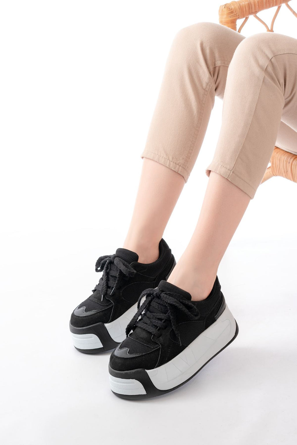 ZRİN-190 Premium Siyah Bağcıklı Fileli Yüksek Taban Günlük Sneaker