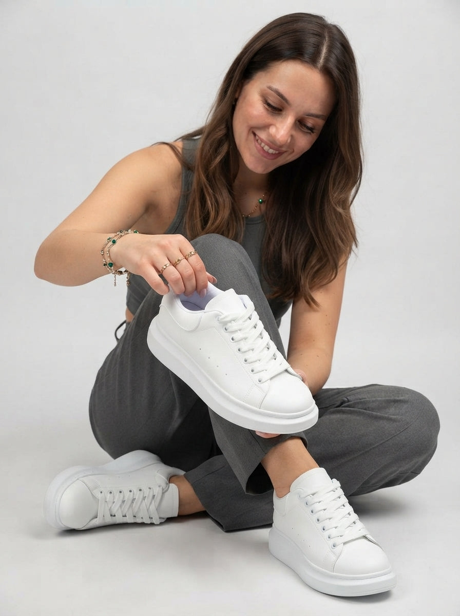 SPECTRA-01 Günlük Bağcıklı Ortopedik Kadın Sneaker Beyaz