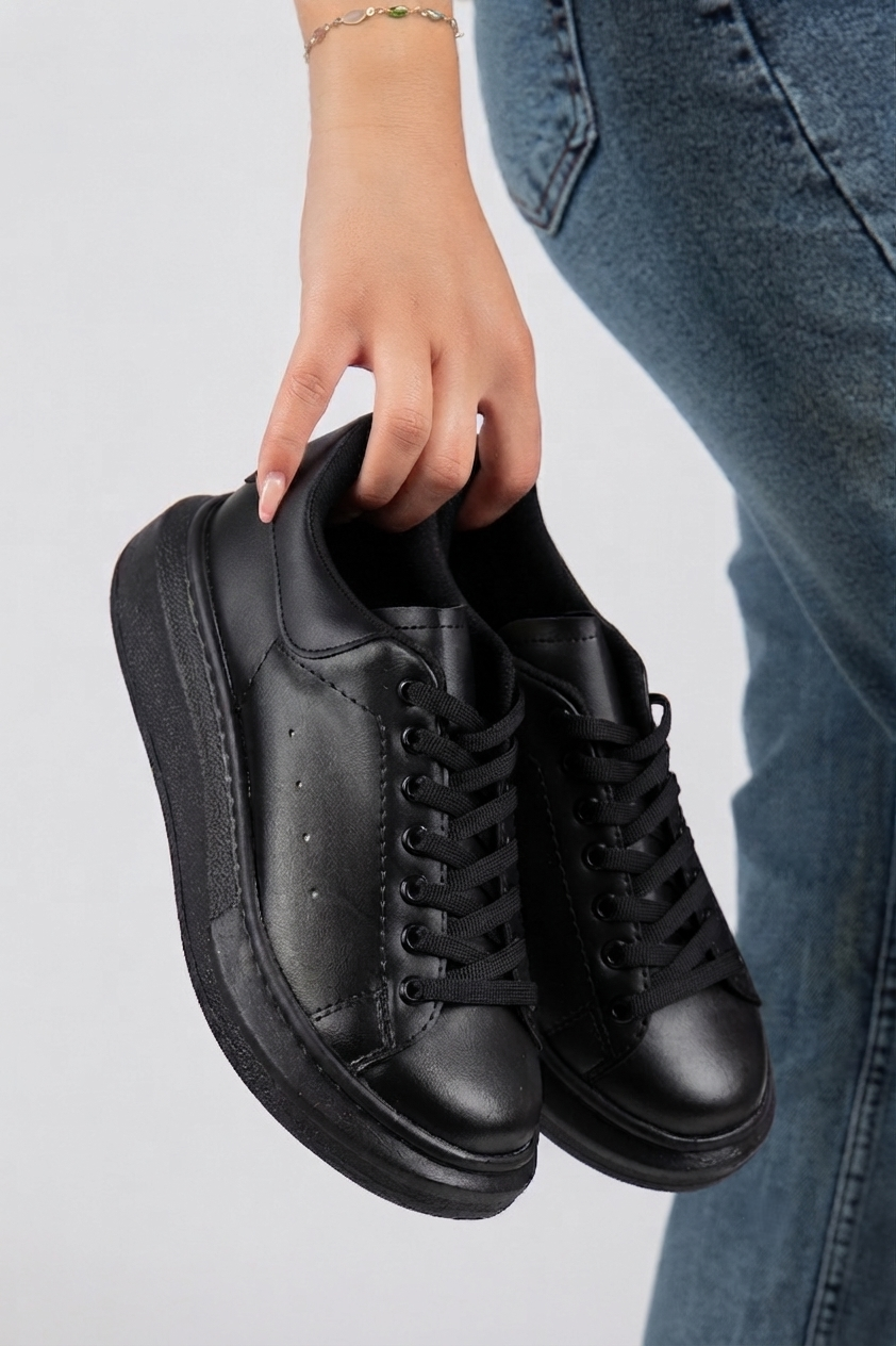 SPECTRA-01 Günlük Bağcıklı Ortopedik Kadın Sneaker Siyah