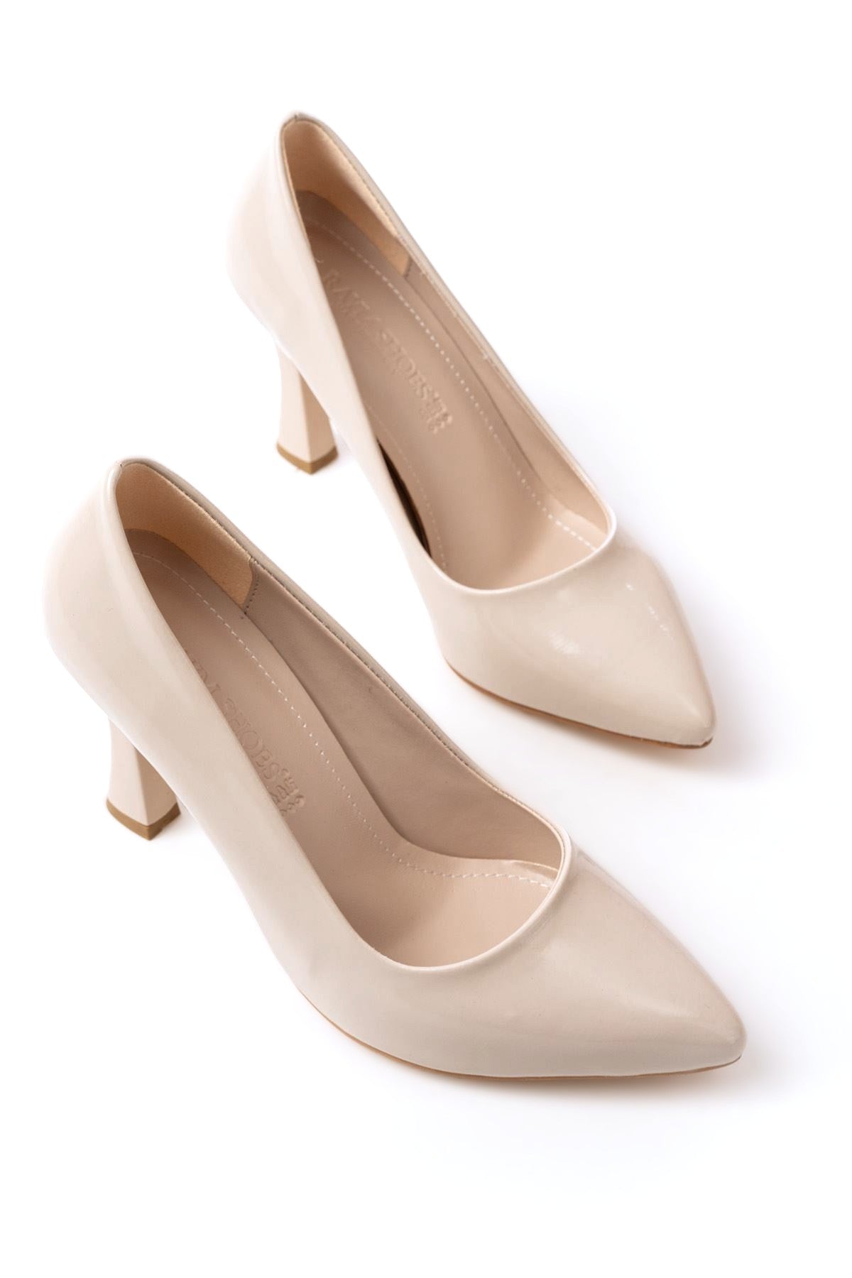 ZRİN-001 Premium Bej Rugan Günlük 9 cm Topuklu Stiletto