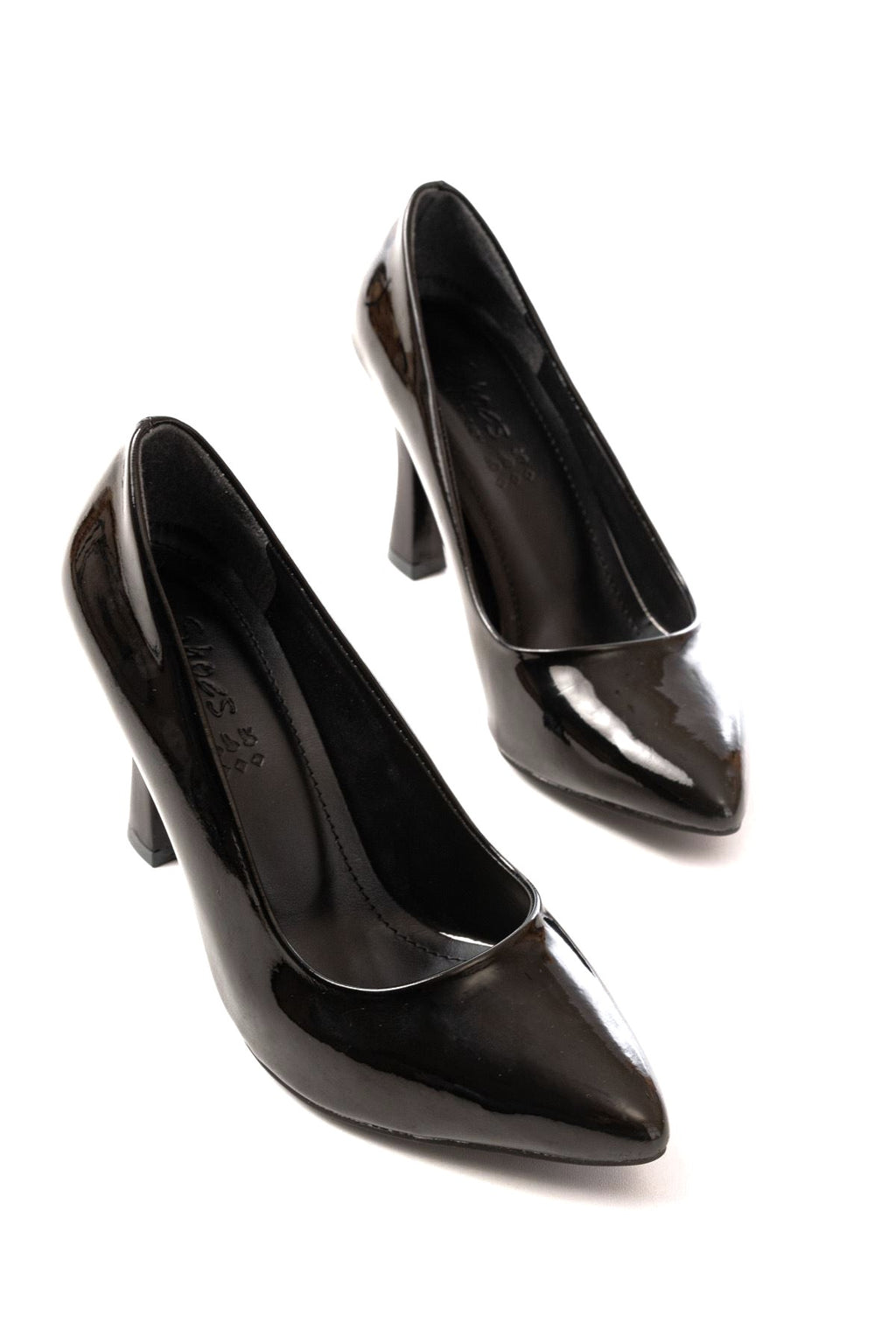 ZRİN-001 Premium Siyah Rugan Günlük 9 cm Topuklu Stiletto