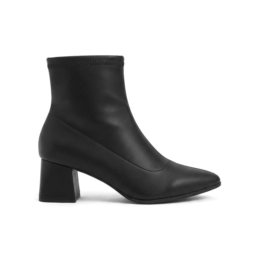 ZRNE-B07 Premium Siyah Fermuarlı Streç Topuklu Bot 6 cm - Dar Kalıp 1 Beden Büyük Sipariş Veriniz!