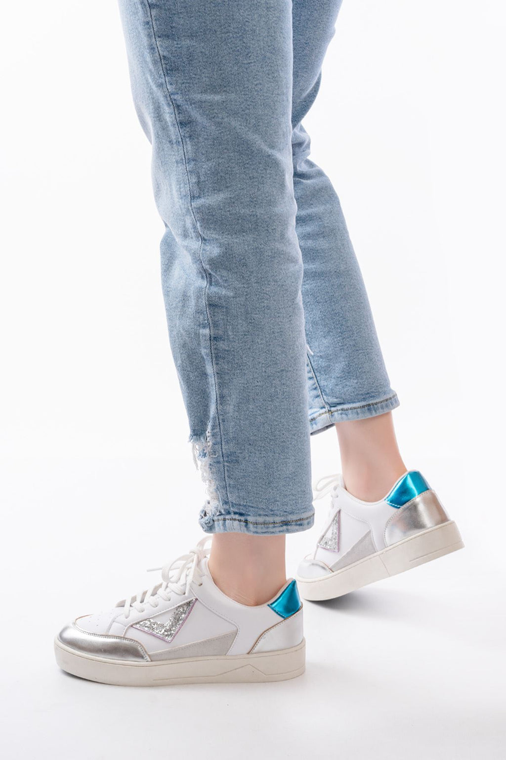 ZRİN-01 Premium Beyaz Garni Bağcıklı Kadın Sneaker