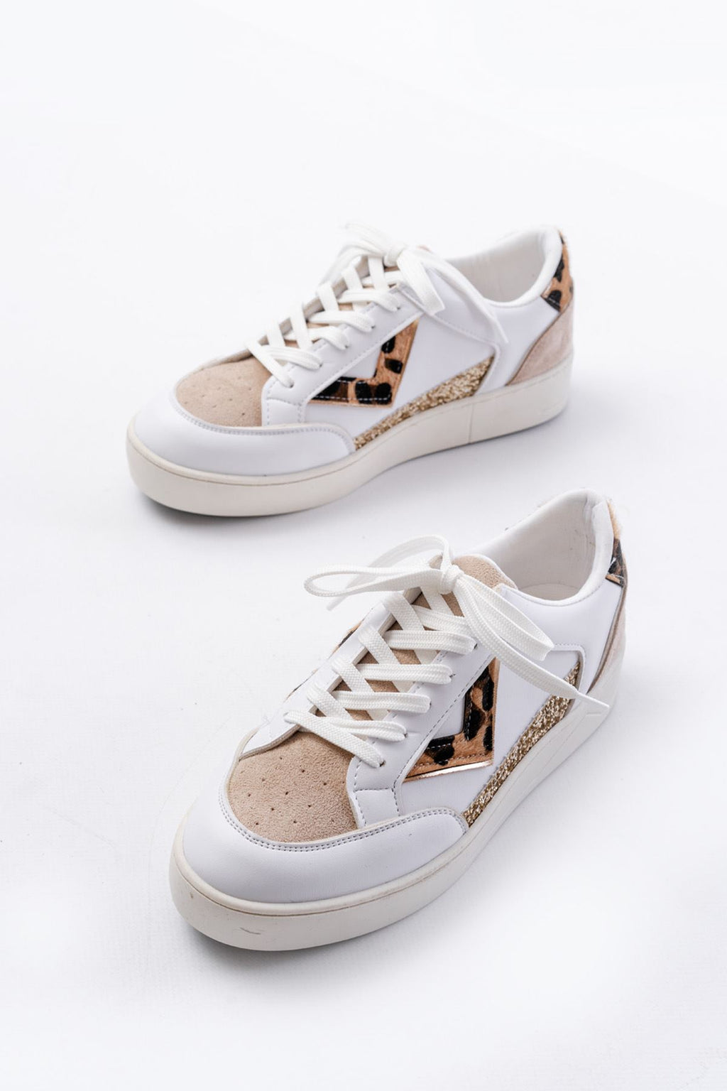 ZRİN-01 Premium Beyaz Leopar Desenli Bağcıklı Kadın Sneaker