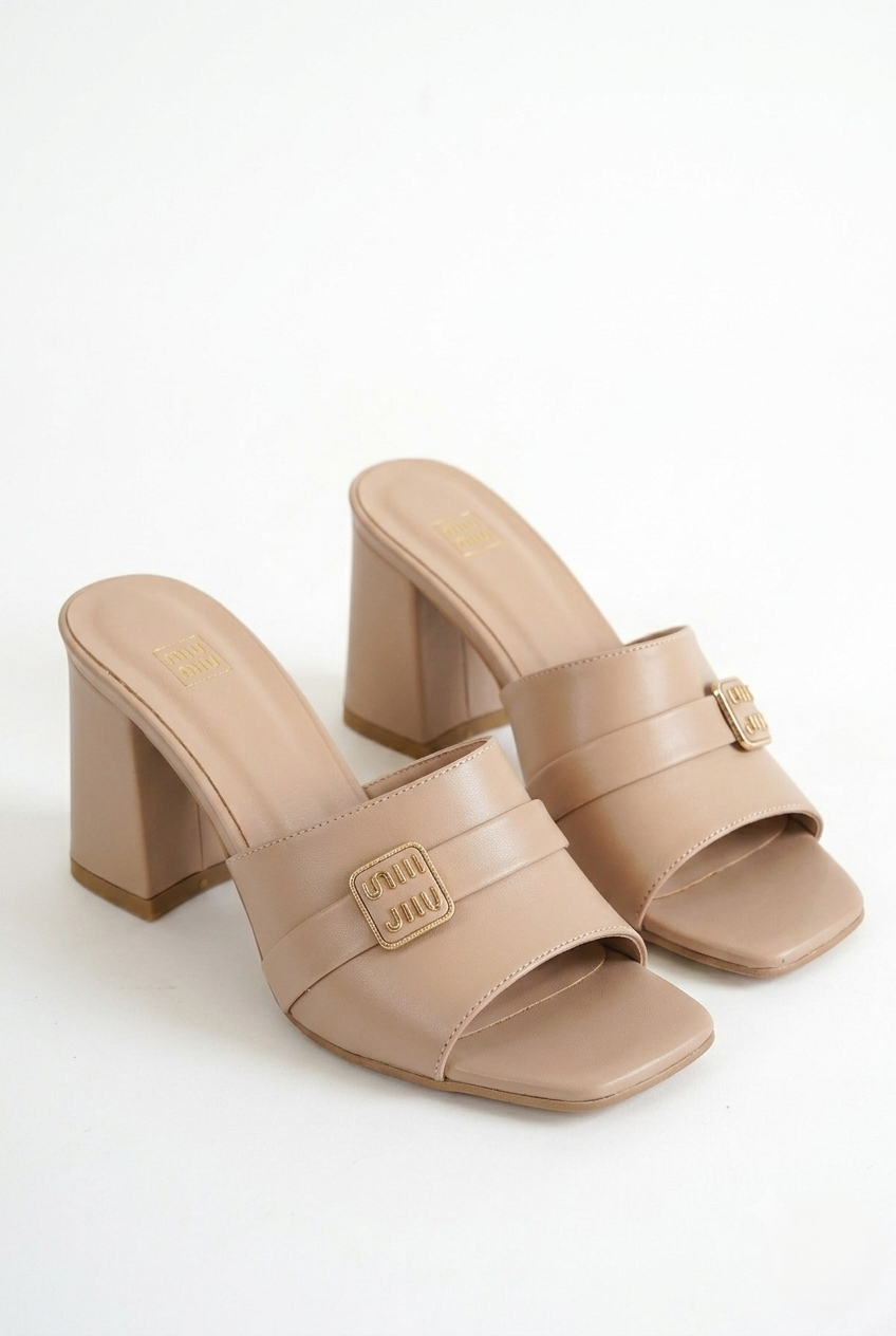 Taver Nude Heeled Slippers