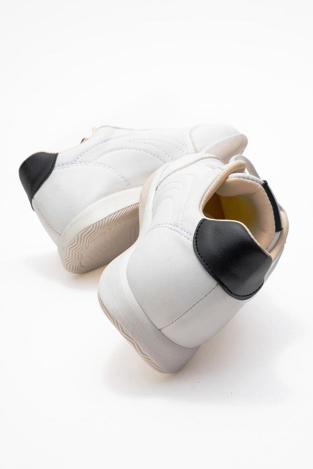 Virto Premium Beyaz Bağcıklı Kadın Spor Ayakkabı