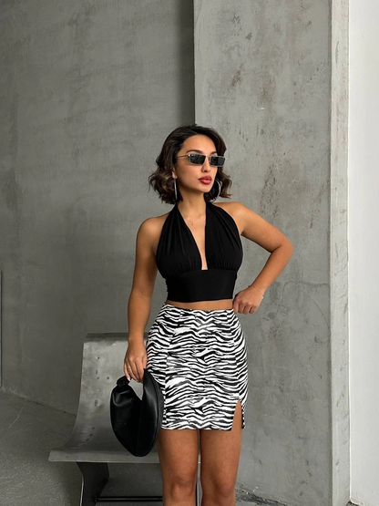Tek Yırtmaçlı Zebra Desenli Deri Etek Beyaz Siyah