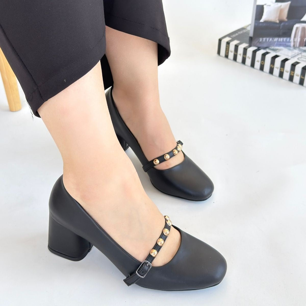 Jecci Black High Heels