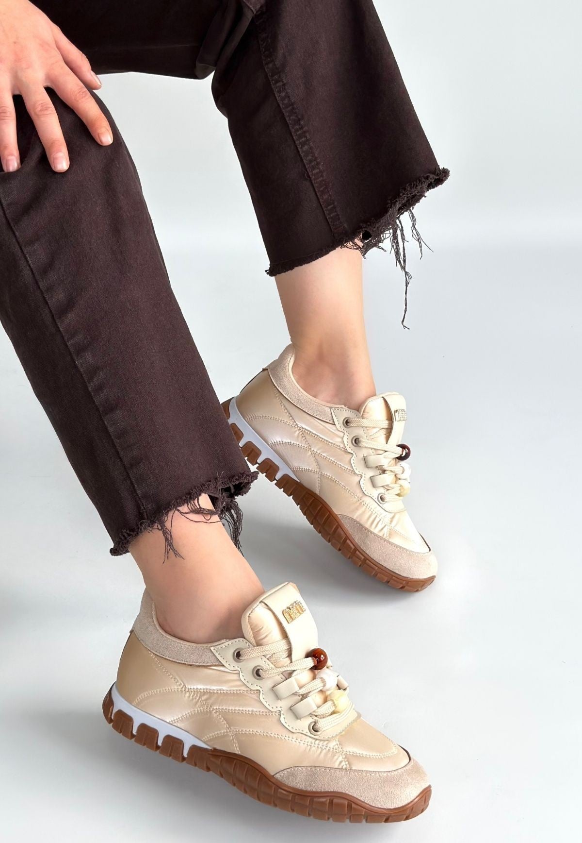 Tues Premium Bej Nubuk Bağcıklı Kadın Sneaker