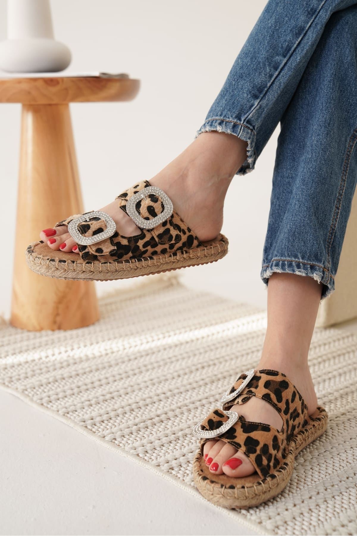 Tyna Premium Suede Leopard Stoned Women's Slippers