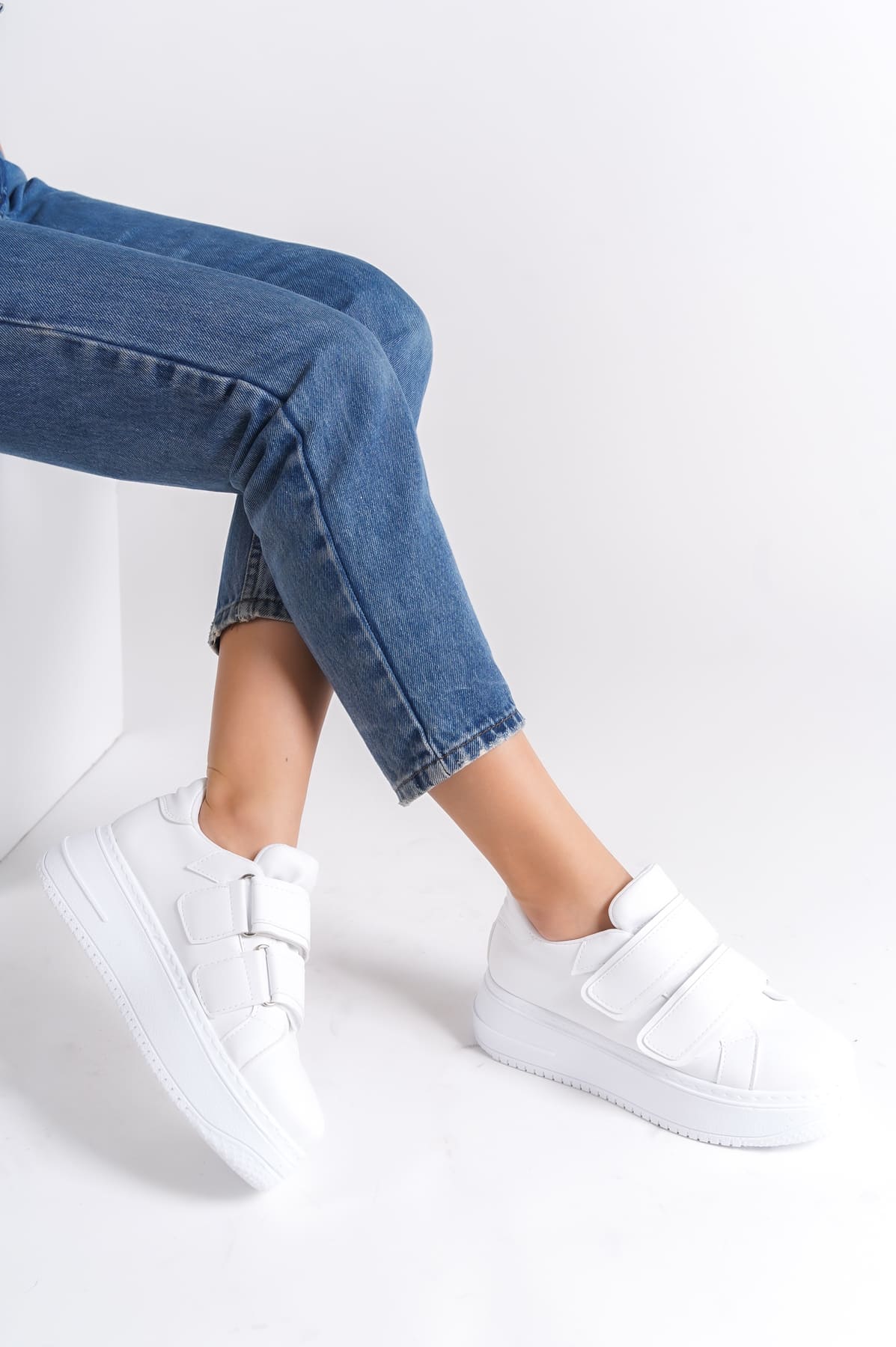 VALENCIA Velcro Orthopedic Sole Women's Sneakers - White