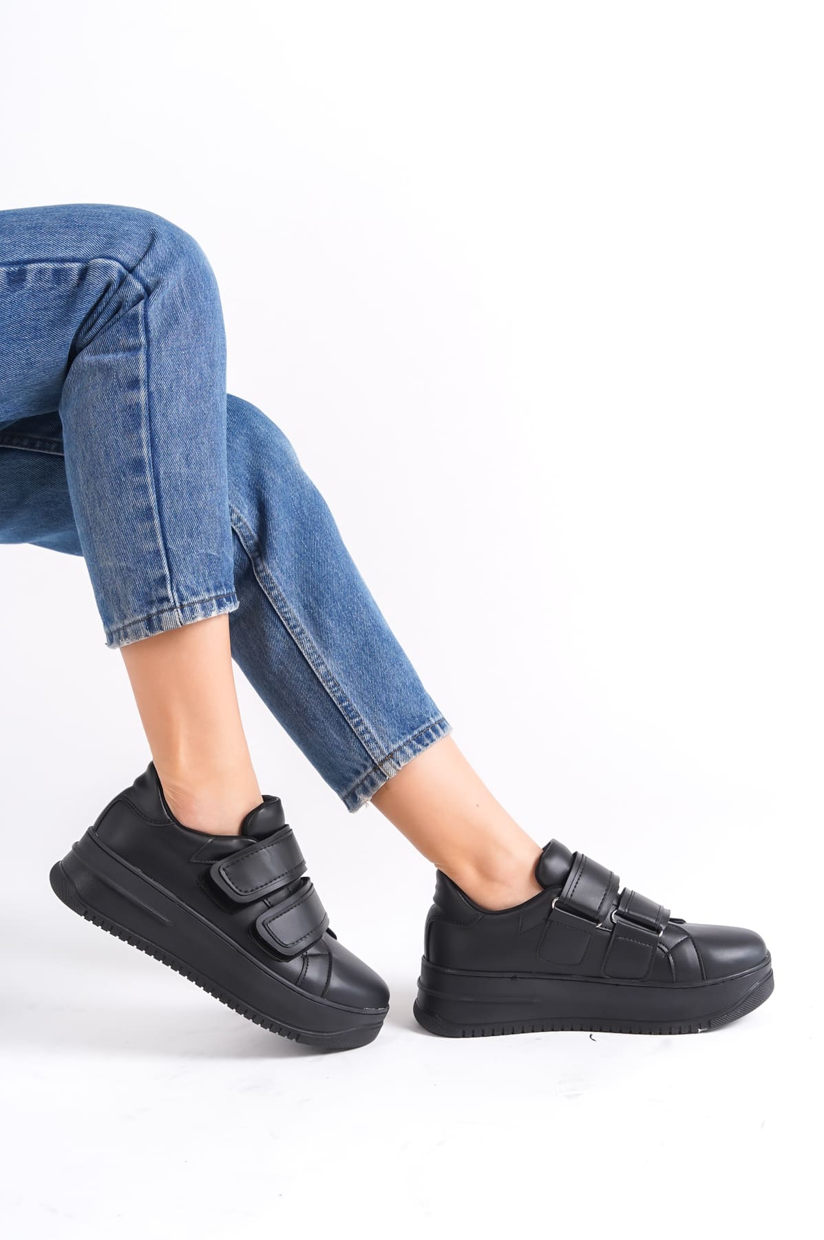 VALENCIA Velcro Orthopedic Sole Women's Sneakers - Black