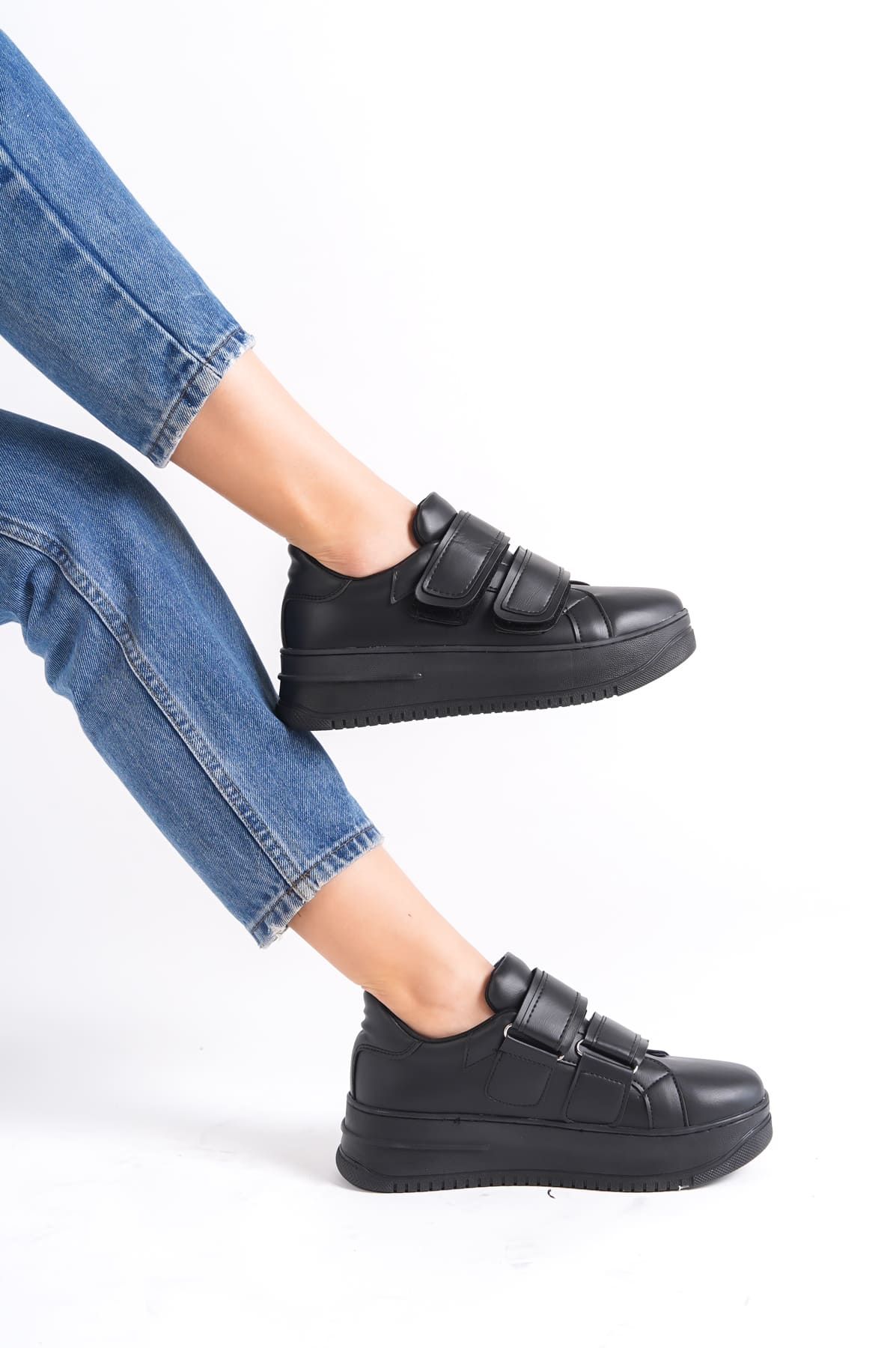 VALENCIA Velcro Orthopedic Sole Women's Sneakers - Black