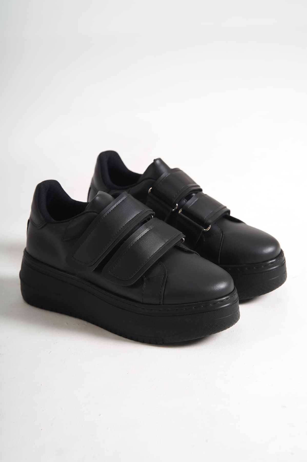 VALENCIA Velcro Orthopedic Sole Women's Sneakers - Black