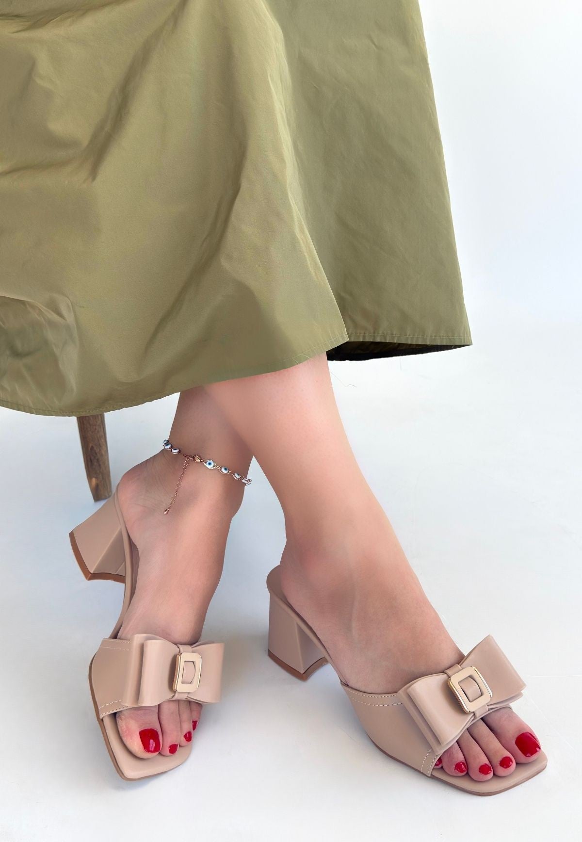 Veor Nude Heeled Slippers