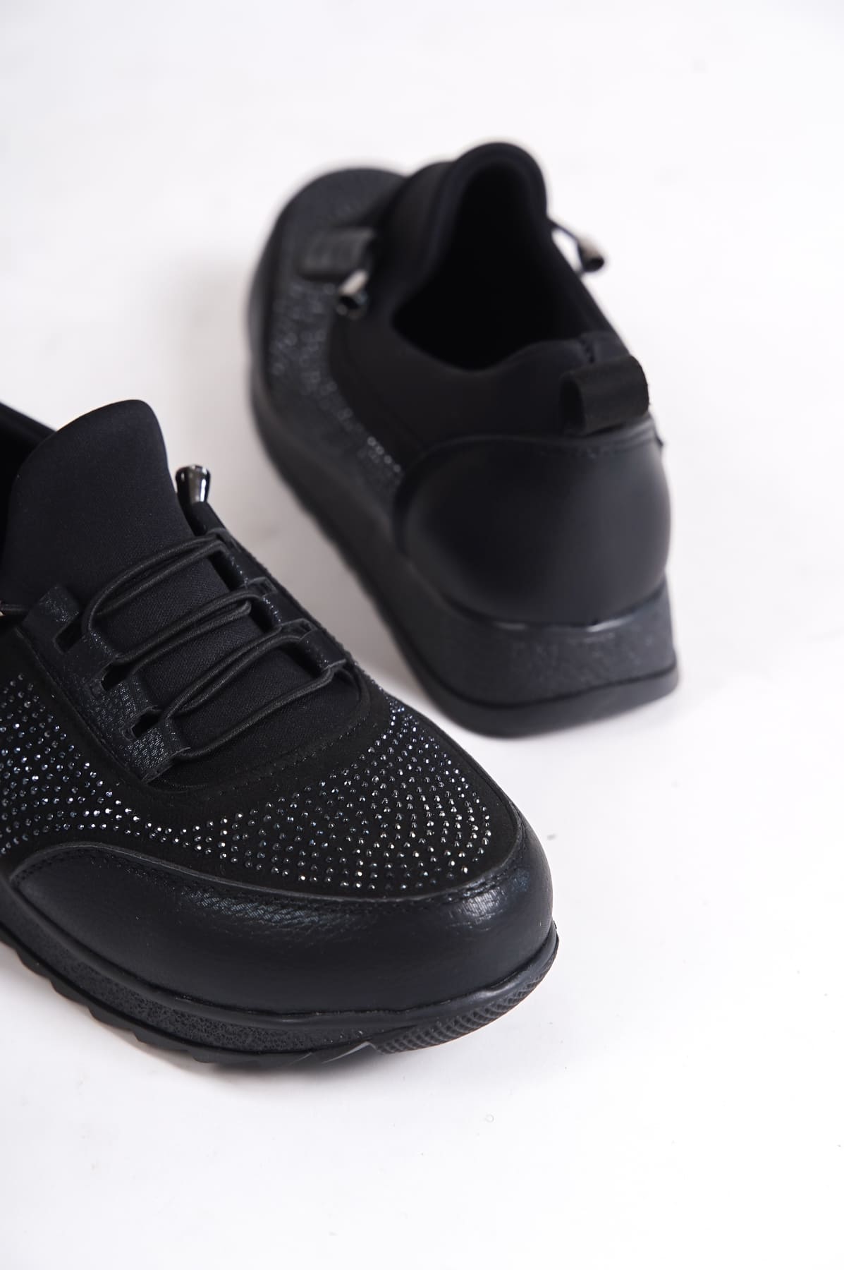 VIOLET Lastikli Ortopedik Rahat Taban Klasik Kadın Babet (Anne Ayakkabısı)