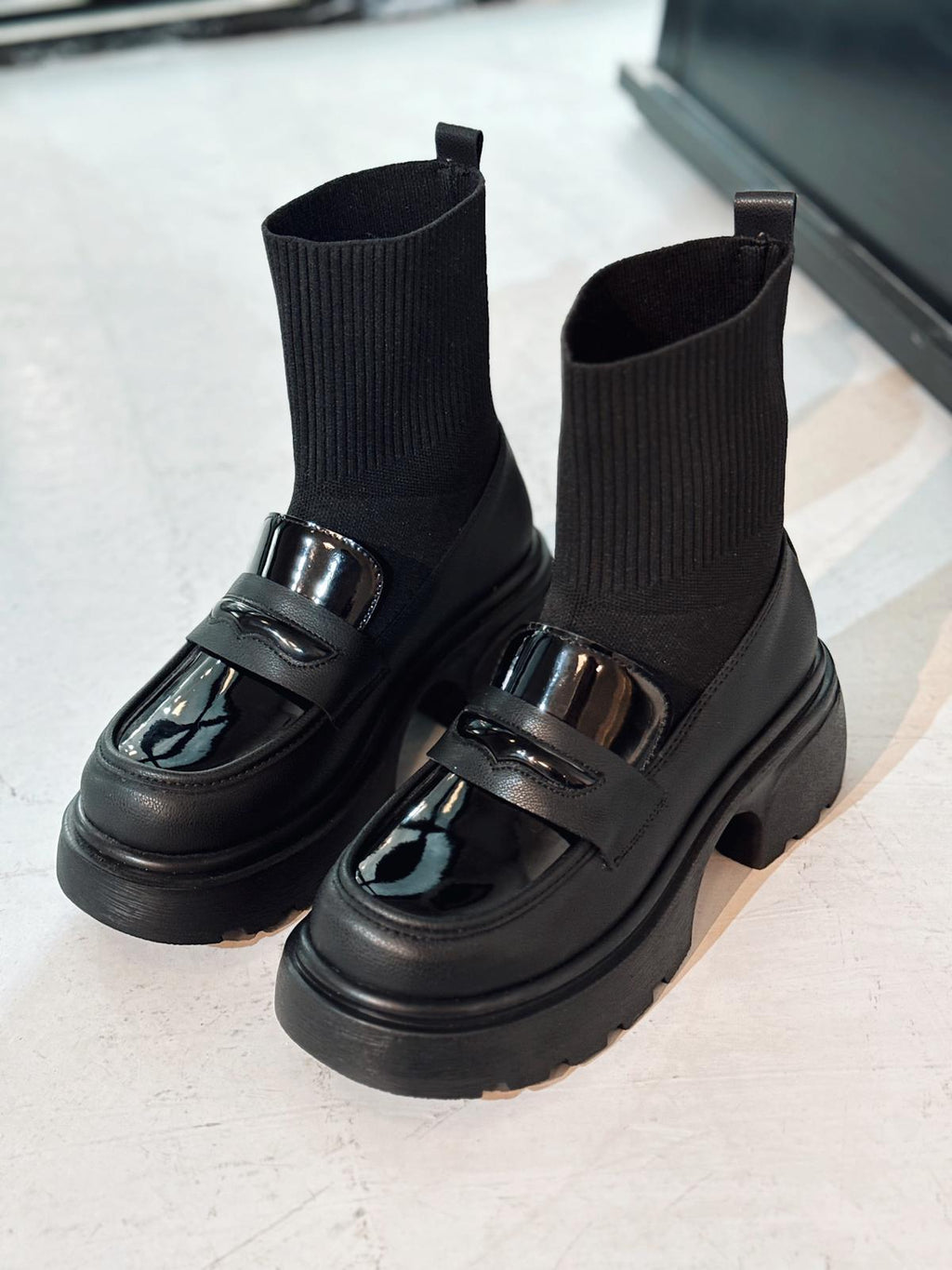 Wanye Premium Siyah Triko Streçli Bot