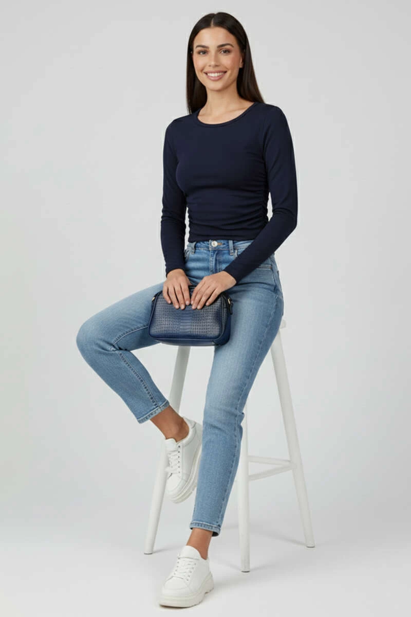 Yanı Büzgülü Bluz Laci