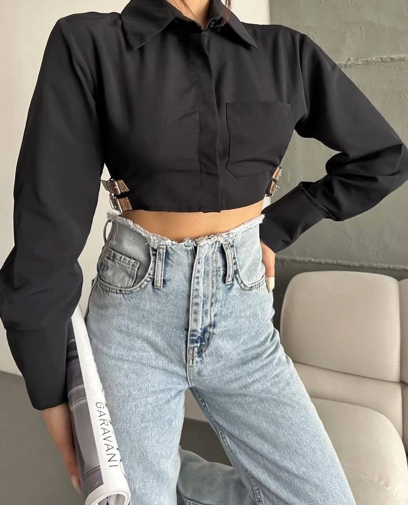Yanı Kemer Detaylı Crop Gömlek Siyah
