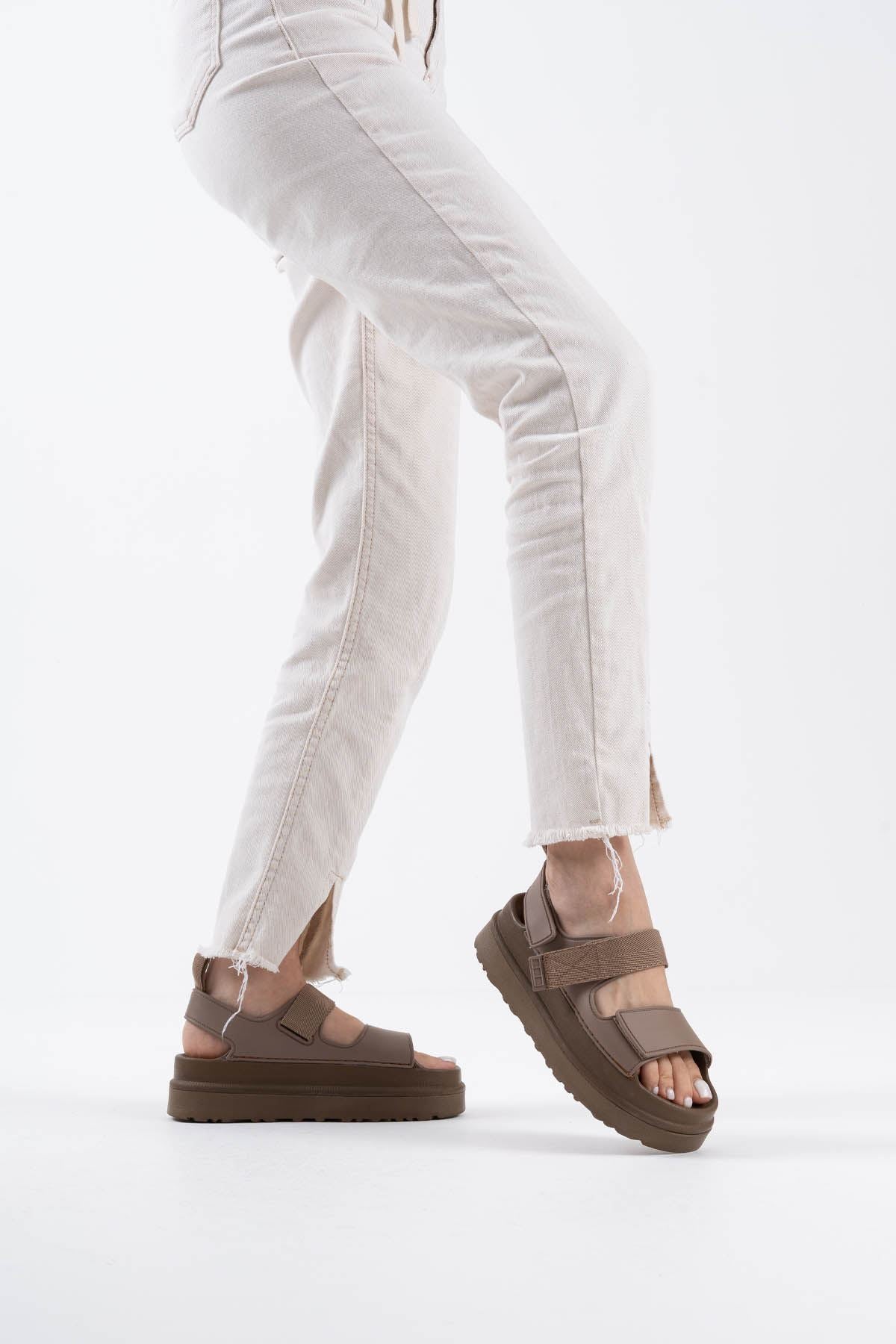 Zeta Premium Velcro Brown Women's Sandals