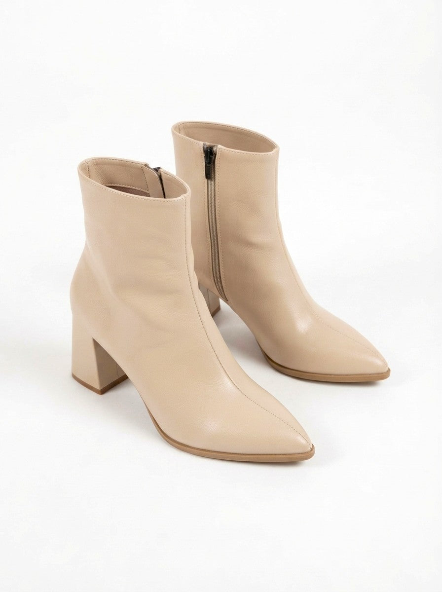 ZRNE-B08 Premium Sivri Burun Bej Topuklu Bot 7 cm