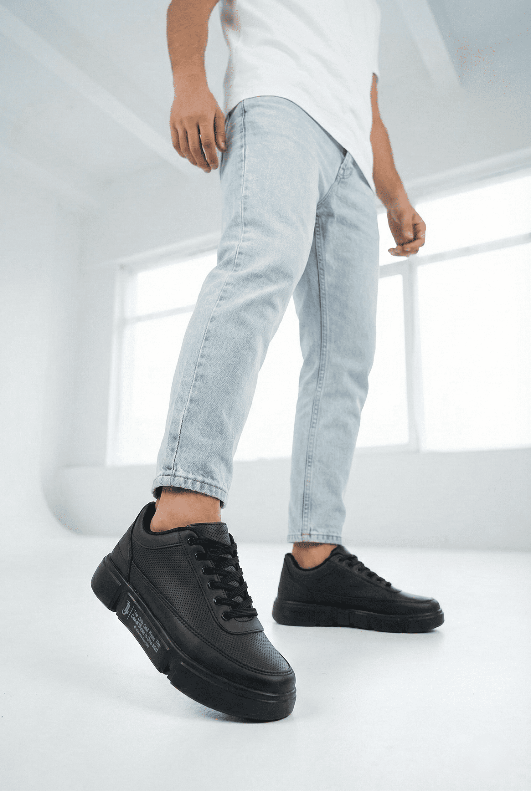 ZR-J-X20 Günlük Rahat Kalın Taban Siyah Erkek Sneaker